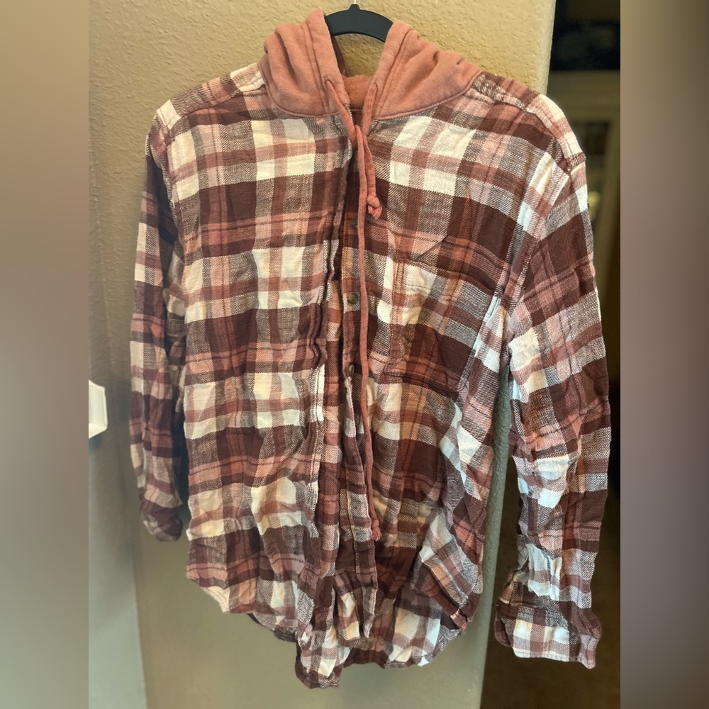 American Eagle Outfitters Pink and Brown Plaid button up shirt with hood